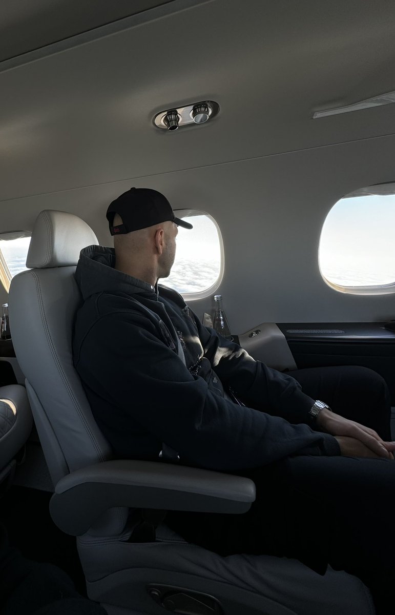 SamCarterAgency's tweet photo. Landed in Mallorca 🇪🇸 https://t.co/PP8zZDHuib