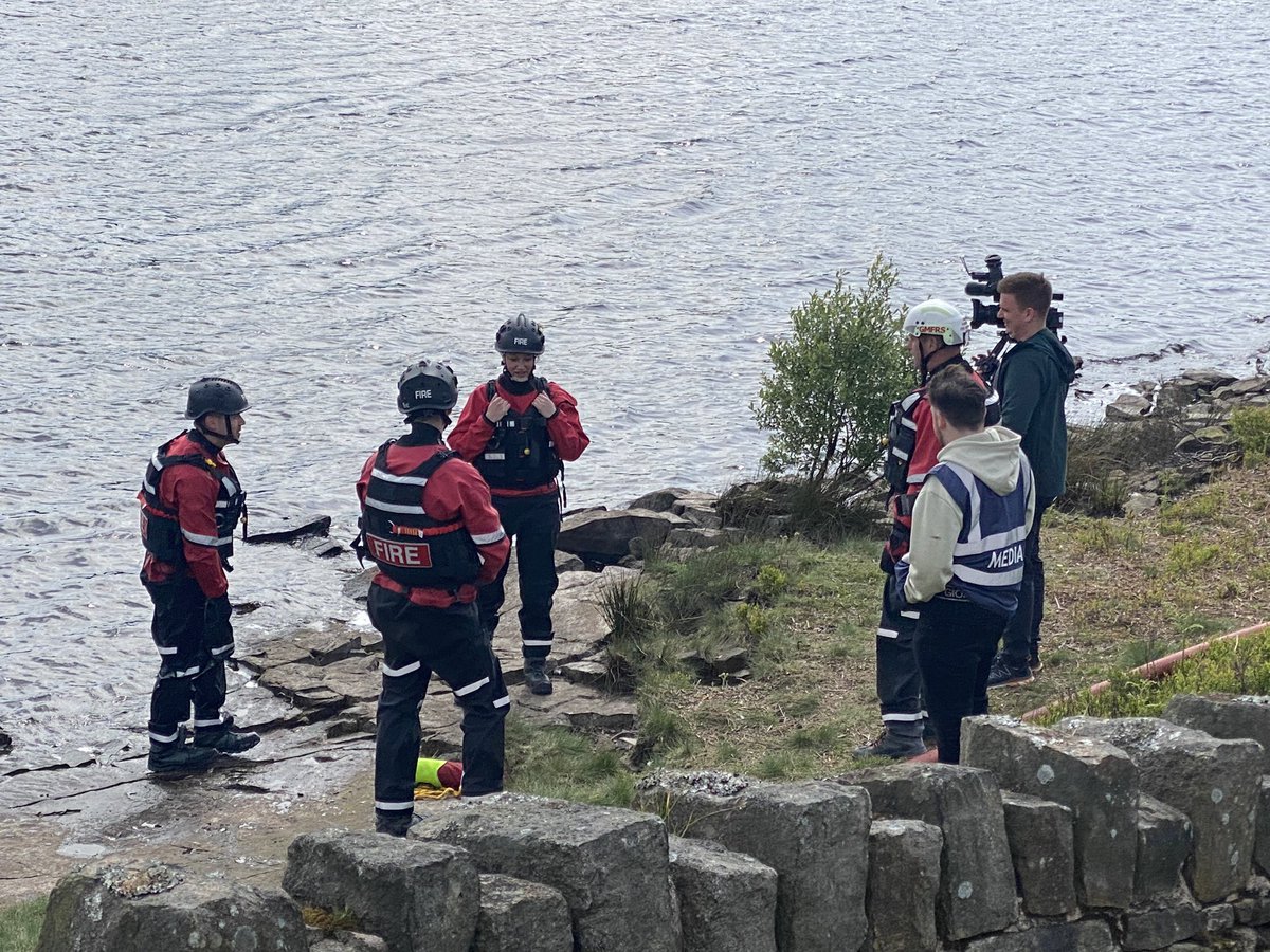 Today, we’re out with the team from @manchesterfire at Higher Swineshaw Resevoir to learn more about the risks of jumping into open waters plus we talk about the dangers of fire from using barbecues and much more. Watch out for the video coming soon !