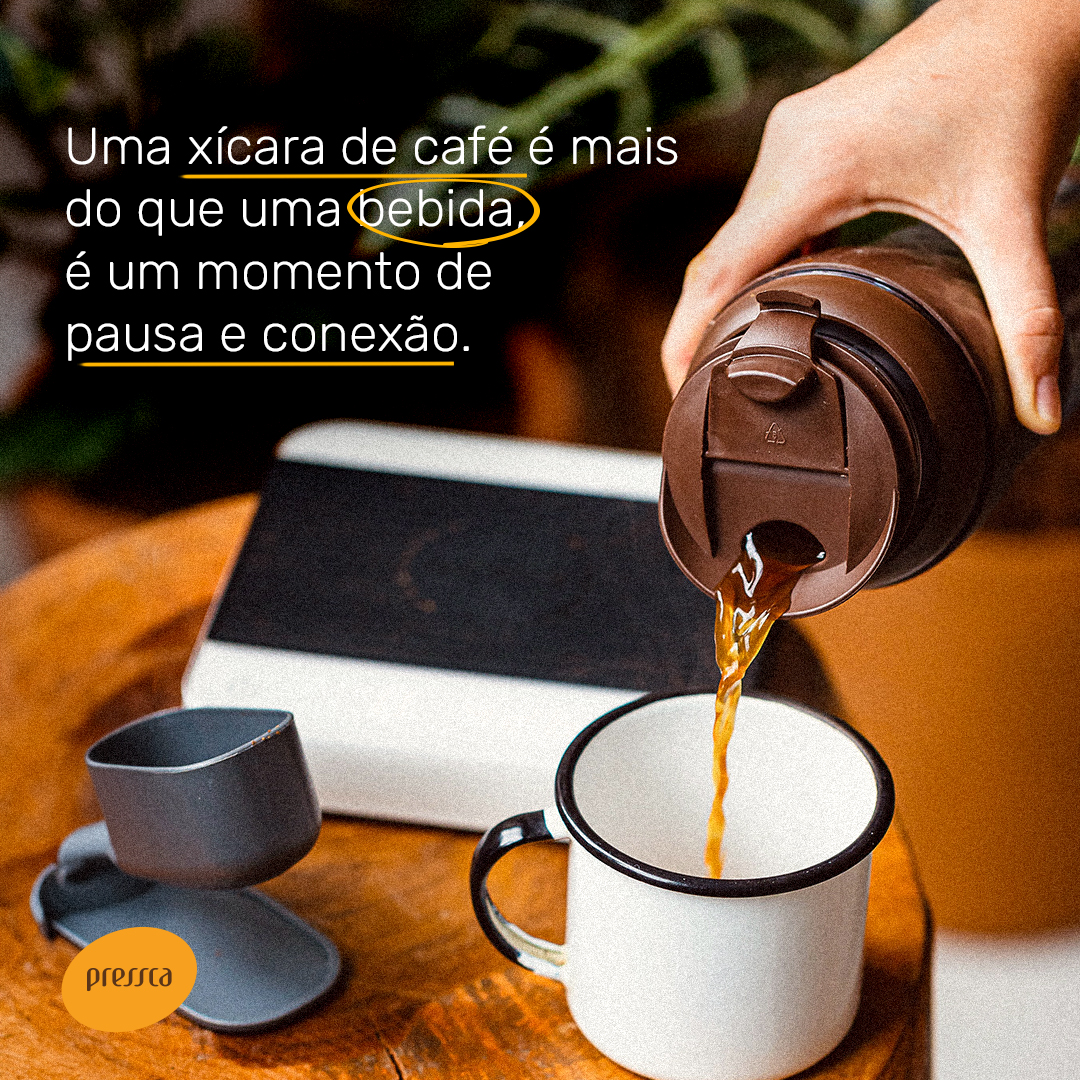 Desde o aroma do preparo até os diversos sabores que preenchem o paladar a cada gole, o café nos leva a uma viagem cativante de descobertas sensoriais!  

Mais do que uma bebida, uma experiência rica e envolvente para os sentidos. ☕