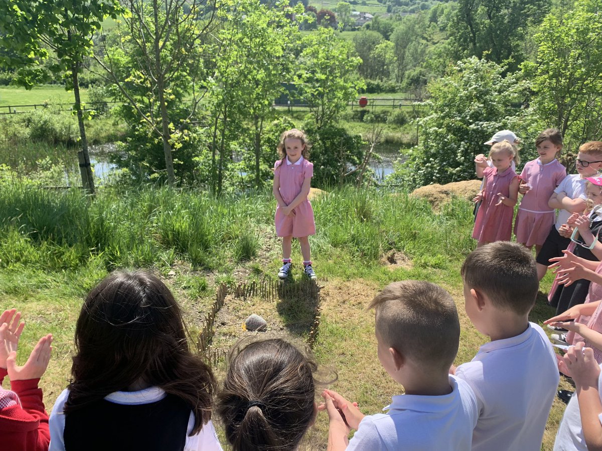 Dosbarth Abertawe (@ids_abertawe) on Twitter photo After our beloved school pet Floppsy passed away over the weekend, Lottie spent so much time marking her resting place. Such a kind act from a very kind little girl. <a href="/IDS3to18/">Idris Davies School 3_18</a> <a href="/IDS_Mrs_Evans/">Mrs Evans</a> <a href="/IDS_Mrs_Parfitt/">Mrs D Parfitt</a> After our beloved school pet Floppsy passed away over the weekend, Lottie spent so much time marking her resting place. Such a kind act from a very kind little girl. <a href="/IDS3to18/">Idris Davies School 3_18</a> <a href="/IDS_Mrs_Evans/">Mrs Evans</a> <a href="/IDS_Mrs_Parfitt/">Mrs D Parfitt</a>