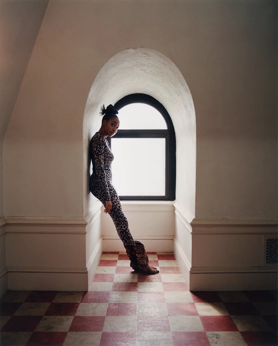 FilmUpdates's tweet image. Ayo Edebiri covers the latest issue of Vanity Fair