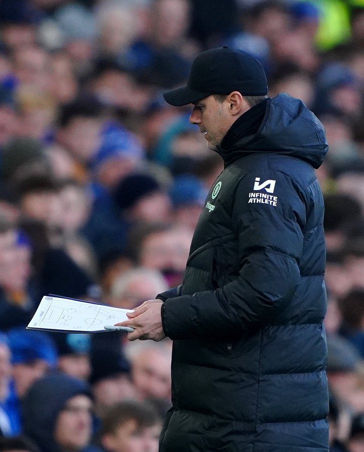 cfctheblueframe's tweet image. Why is  #PochOut  trending?? 😏🤔