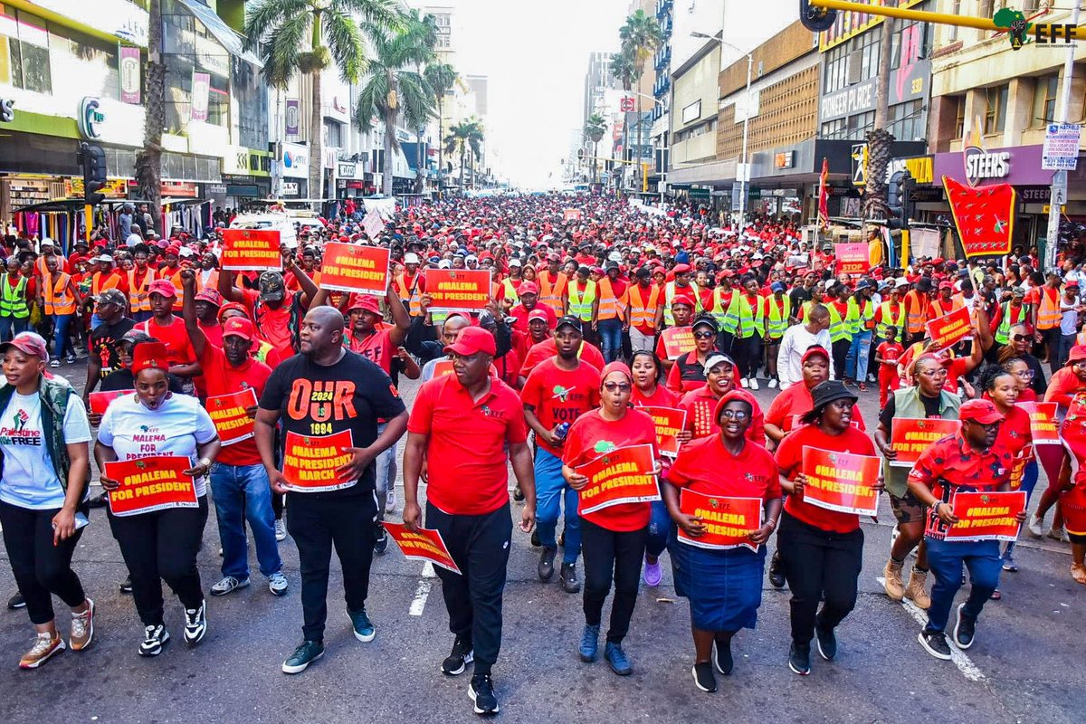 The #MalemaForPresident march that is currently happening in KZN is proof that KZN is and will always be the home of the EFF. ❤️💚🖤 KZN wants an EFF led government and will make sure that will happen on the 29th of May 2024. ❤️💚🖤