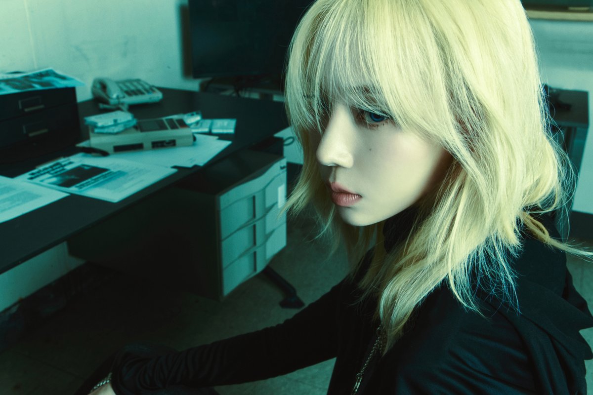 aespa_official's tweet image. aespa 에스파 'Armageddon' Find The Authentic WINTER

aespa 에스파 The 1st Album 〖Armageddon〗
‘Armageddon’ ➫ 2024.05.27 6PM (KST)

💿 aespa.lnk.to/Armageddon
🔗 aespa.com

#aespa #æspa #에스파
#WINTER #윈터
#Armageddon #aespaArmageddon
#Supernova #aespaSupernova