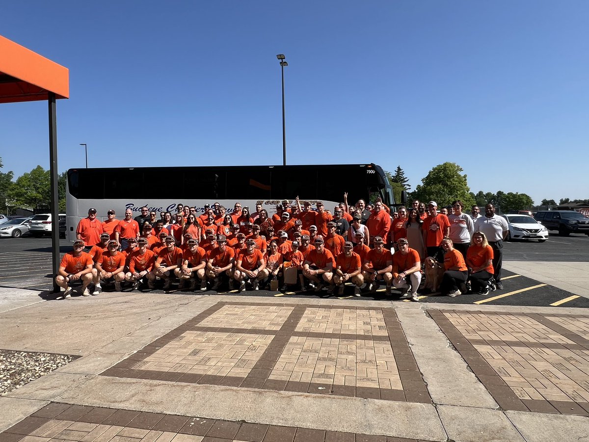 Thank you to everyone who showed up to send us off the MAC Tournament! Next stop: Avon! #AyZiggy