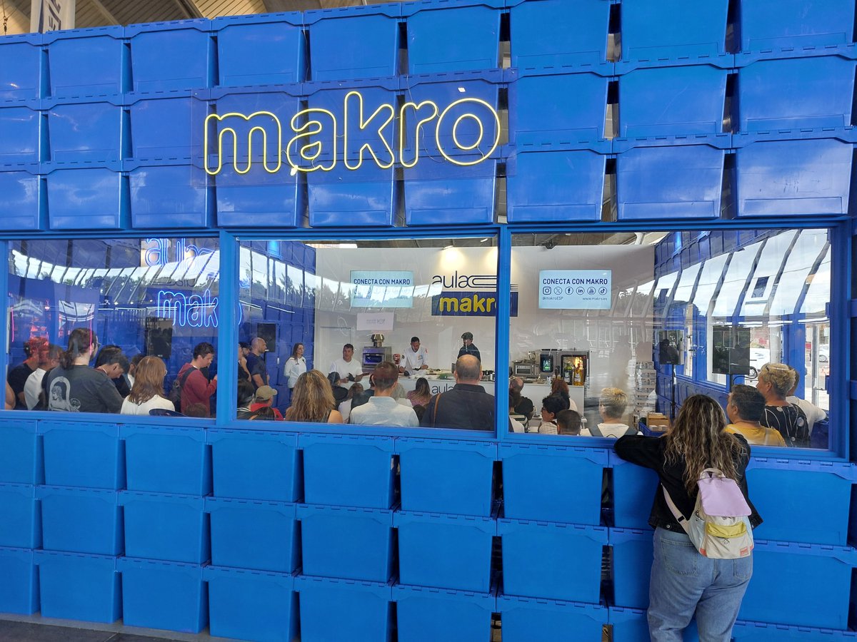 makroESP's tweet photo. 🇮🇨¡Estamos en @GastroCanarias ! Un año más somos proveedores oficiales de la mayor cita gastronómica en las islas

🤗 ¡Te esperamos en nuestro stand! https://t.co/5uTOjJftkg