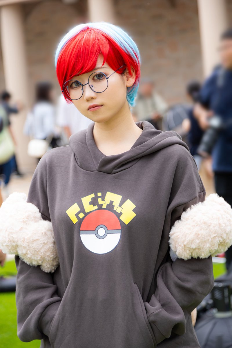 ikageso_azinori's tweet photo. 【cosplay】
ポケットモンスター　/  スカーレット・バイオレット 

     ──────────────

                 うちの名前はボタン

     ──────────────

 #ポケモン  #コスプレ 
📷→びゅんびゅんまる(@byun_cos)さん https://t.co/2yQNAi0v9E