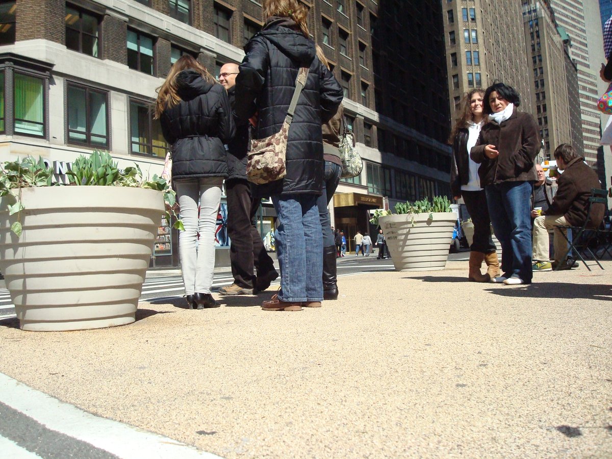 Streetfilms's tweet photo. Some of my first photos from 15 years ago documenting the first objects in NYC in #daylighting &amp; public plazas! 

#Universaldaylighting now!

Time flies.... https://t.co/VZIYX7ah3i