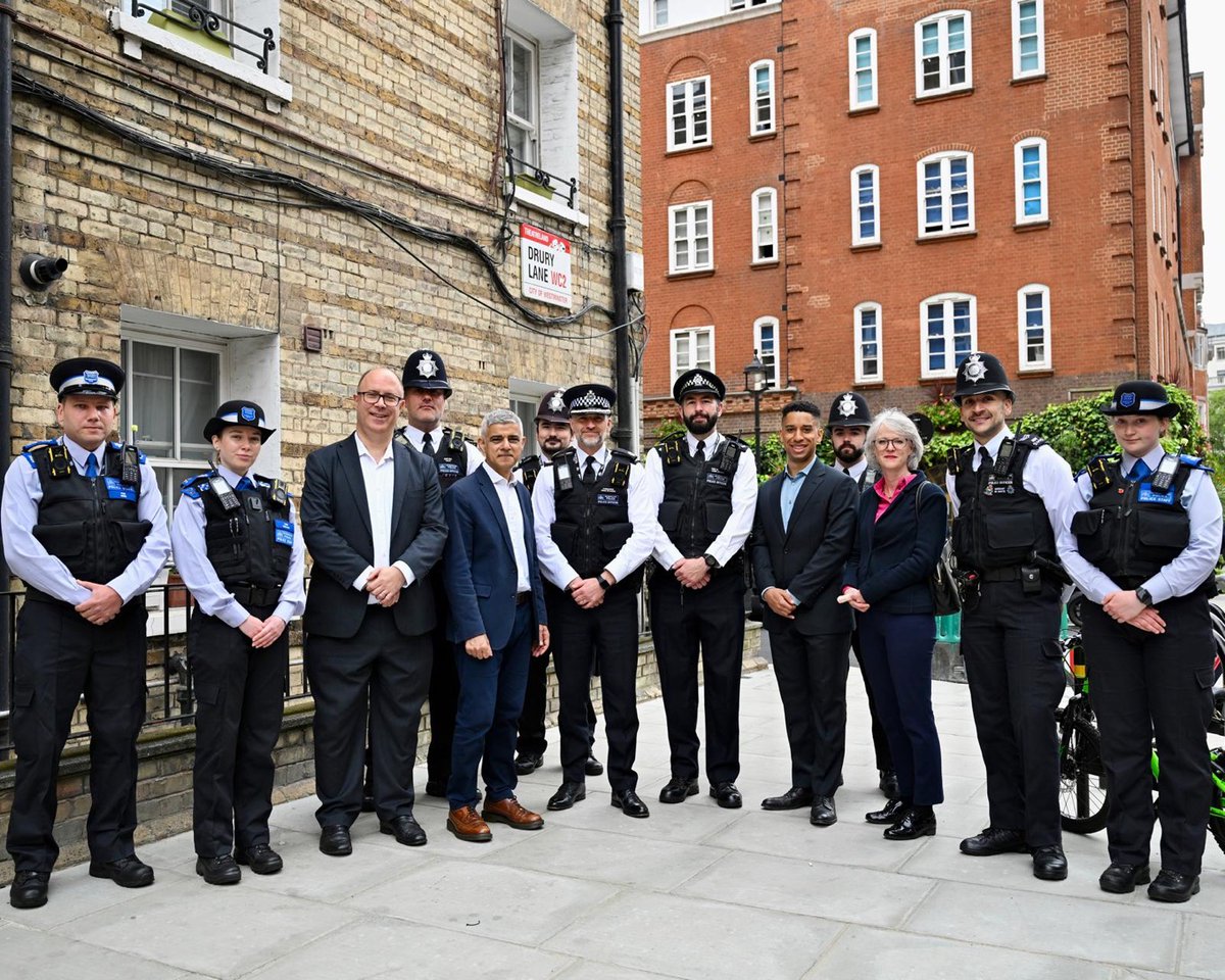 'Reducing crime and making London safer is my top priority. London’s communities are the eyes and ears of the police, and the relationship with our local neighbourhood officers is absolutely pivotal to tackling crime and keeping everyone safe.' – @MayorofLondon