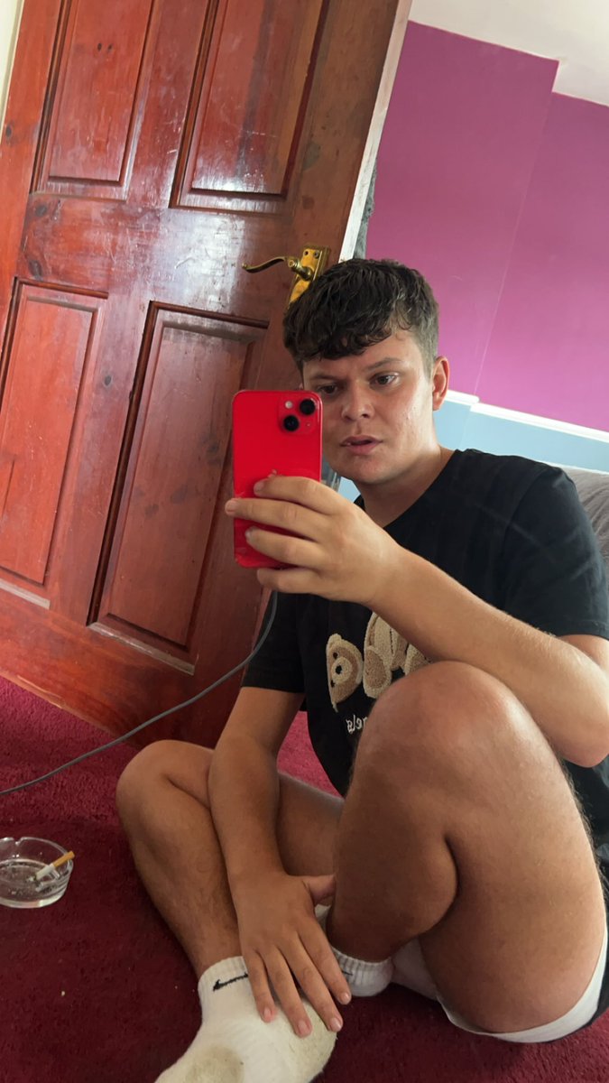 masterHarrisonx's tweet photo. Wanna see the boxers off RT YES🥵 https://t.co/fjWAeENRyV