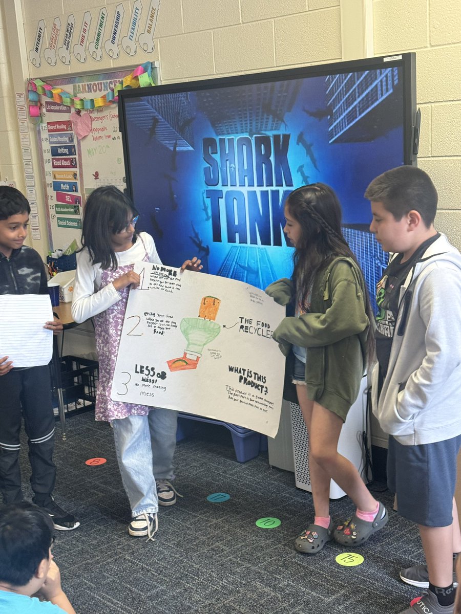 Anne Fox Elementary School tweet media