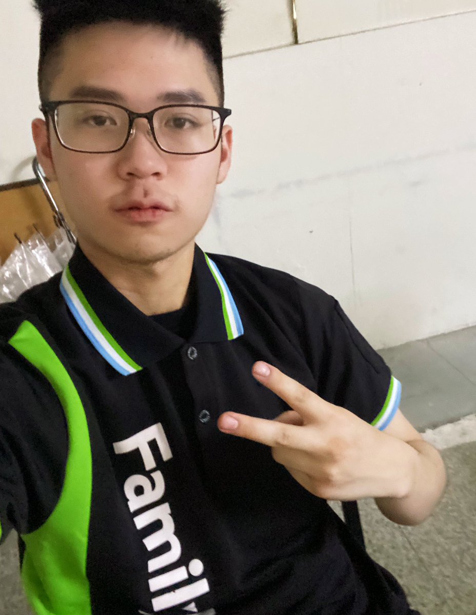 好想約約有人要約約ㄇ（來我家聊天或其他