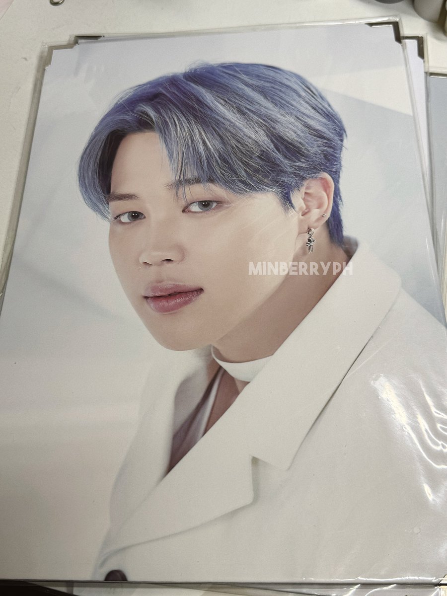 MinBerryPH's tweet photo. wts lfb ph

bts mots on:e and bbc premium photo
group: 350php
jimin, v, jk: 500php (get all 3 for 400php each)

• all are official and sealed
• group photo has dent
• individual photo are all mint

reply or dm to claim

🏷️ official md tour bangbangcon concert taehyung jungkook https://t.co/fCg0u5KNAc