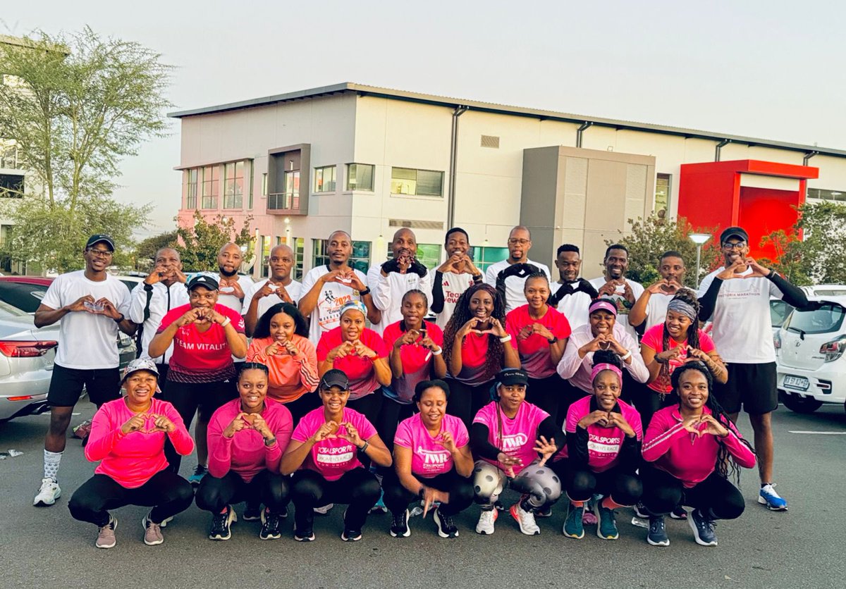 Another Tuesday another #InHerHonourRun day 😁 

Well done to our members for showing up to run #InHerHonour and making our queens feel safe and special on the road! 

#Reakitima #WCAC #BlueWave #WCACxBusamed2024