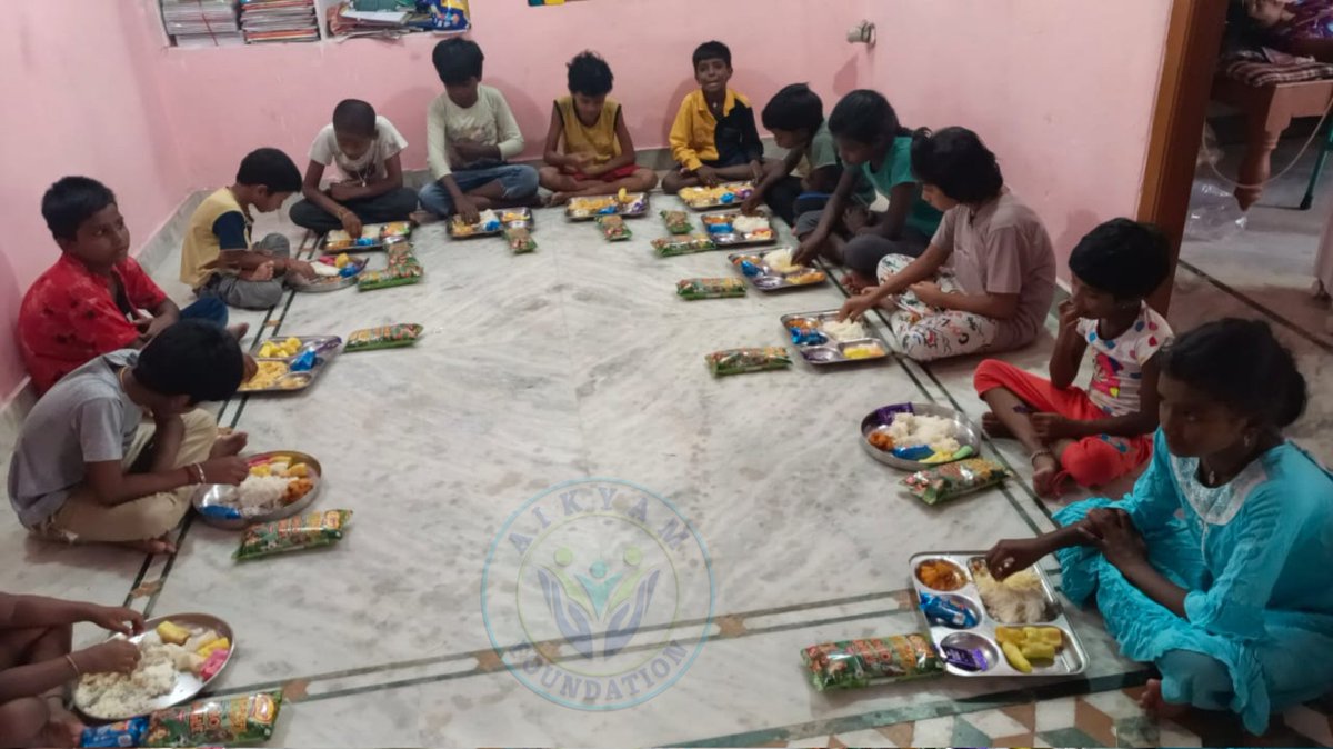 Event No. - 659th Aikyam Foundation 
 Birthday celebration Donated Food to Amma Prema children's home, Hyderabad 
Thank You So Much
#ursaikyamfoundation #kirankantipudi #happybirthday #GodMorningTuesday #orphanage #fooddonation #TTRAK #MondayMotivation