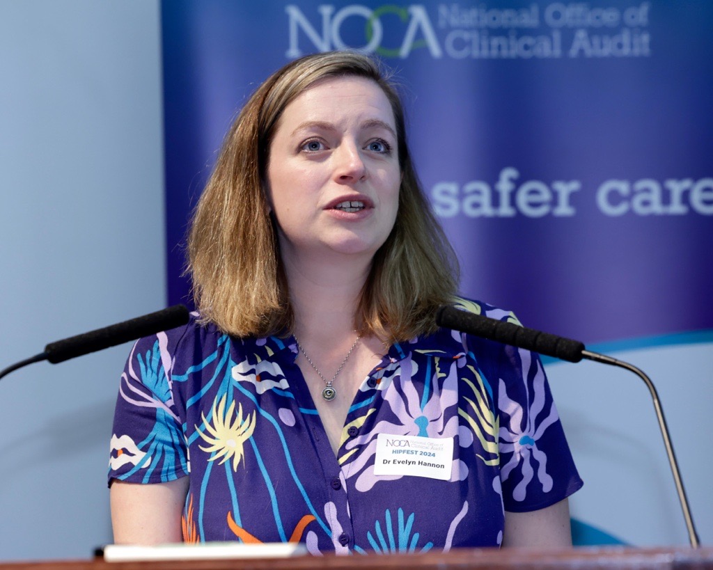National Office of Clinical Audit (@noca_irl) on Twitter photo <a href="/bernadettejoanc/">Bernadette Conlon</a> <a href="/NursingOlol/">OLOLNursing</a> <a href="/PharmacyOLOL/">PharmacyOLOL</a> <a href="/louisebrent28/">Louise</a> <a href="/pamelahickey32/">Pamela</a> @ahernemer <a href="/ConorHurson/">Conor Hurson</a> <a href="/marywalsh14/">Mary Walsh</a> <a href="/shanicemariev/">Shanice Vallely 🌻</a> @hsencca <a href="/svuh/">St Vincent's University Hospital (SVUH)</a> <a href="/OlderPersonsSV1/">@OlderPersonsSVUH</a> <a href="/edsvuh/">SVUH ED</a> <a href="/SVUHTrauma/">SVUH Trauma Unit</a> <a href="/caitrionacurtin/">caitrionacurtin</a> <a href="/cuh_hscp/">CUH_HSCP</a> Dr Evelyn Hannon, Consultant Geriatrician <a href="/CUH_Cork/">Cork University Hospitals</a> presents her project now 'Sip Til Send: The end of prolonged fasting time for hip fracture patients.' The Sip Til Send initiative sees patients able to sip water until they are sent to theatre.
To ascertain its effectiveness, <a href="/bernadettejoanc/">Bernadette Conlon</a> <a href="/NursingOlol/">OLOLNursing</a> <a href="/PharmacyOLOL/">PharmacyOLOL</a> <a href="/louisebrent28/">Louise</a> <a href="/pamelahickey32/">Pamela</a> @ahernemer <a href="/ConorHurson/">Conor Hurson</a> <a href="/marywalsh14/">Mary Walsh</a> <a href="/shanicemariev/">Shanice Vallely 🌻</a> @hsencca <a href="/svuh/">St Vincent's University Hospital (SVUH)</a> <a href="/OlderPersonsSV1/">@OlderPersonsSVUH</a> <a href="/edsvuh/">SVUH ED</a> <a href="/SVUHTrauma/">SVUH Trauma Unit</a> <a href="/caitrionacurtin/">caitrionacurtin</a> <a href="/cuh_hscp/">CUH_HSCP</a> Dr Evelyn Hannon, Consultant Geriatrician <a href="/CUH_Cork/">Cork University Hospitals</a> presents her project now 'Sip Til Send: The end of prolonged fasting time for hip fracture patients.' The Sip Til Send initiative sees patients able to sip water until they are sent to theatre.
To ascertain its effectiveness,