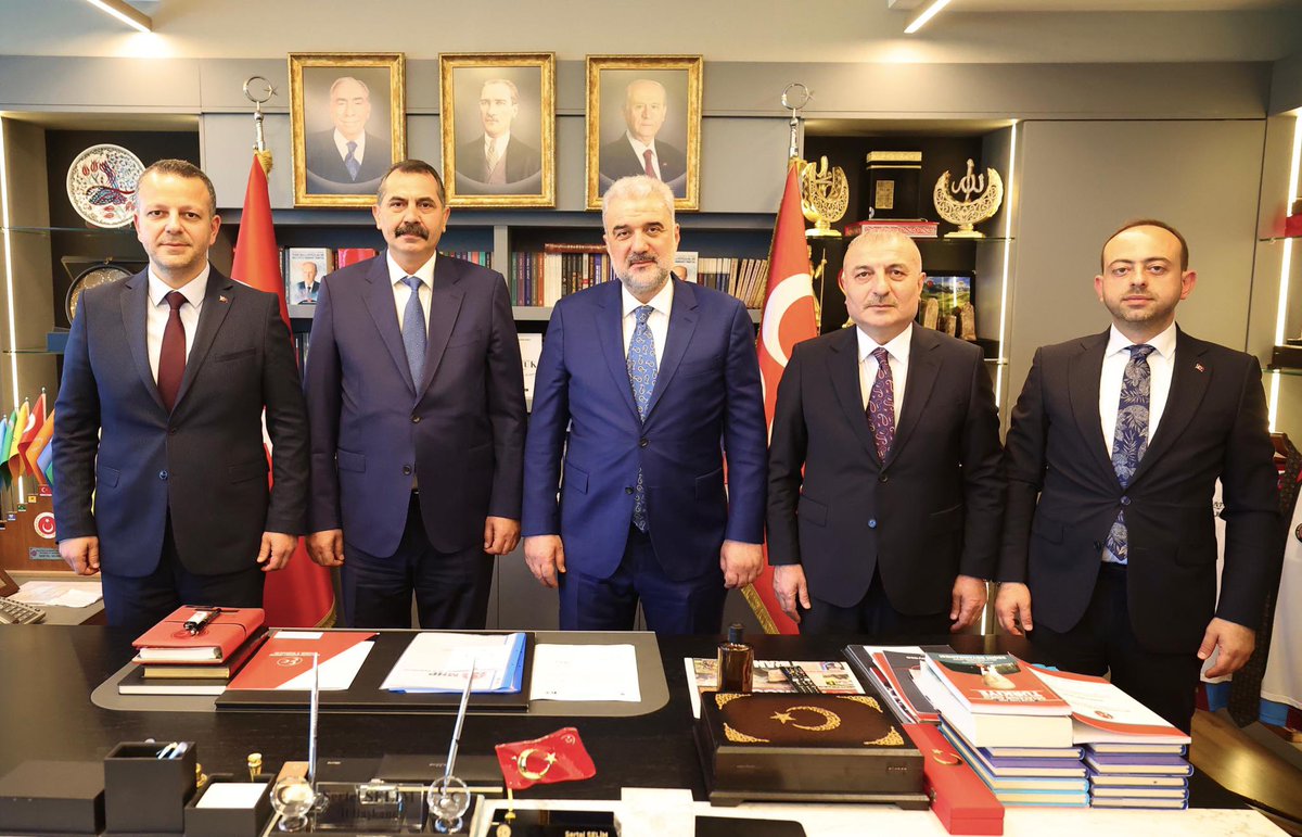 Ak Parti İstanbul İl Başkanı Sayın @osmannnurika ve Heyetleri, İl Başkanımız Sayın @sertel_selim'i ziyaret etti.