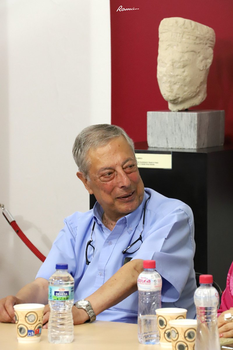 ÚLTIMA HORA #Úbeda: Hoy nos ha dejado el conocido ubetense José Luis Latorre Bonachera, quien fuera director del Museo Arqueológico 'Casa Mudéjar' de Úbeda desde el año 1987 y del Museo de Artes y Costumbres de Cazorla desde 1991, hasta el pasado 2012 que se jubiló.