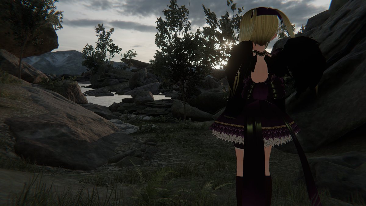 ここも北欧？っぽい感じでいいですねぇ～

Garvas313さんのワールド「Side Mountain」
#VRChat_world紹介  ＃黒鳥オディール