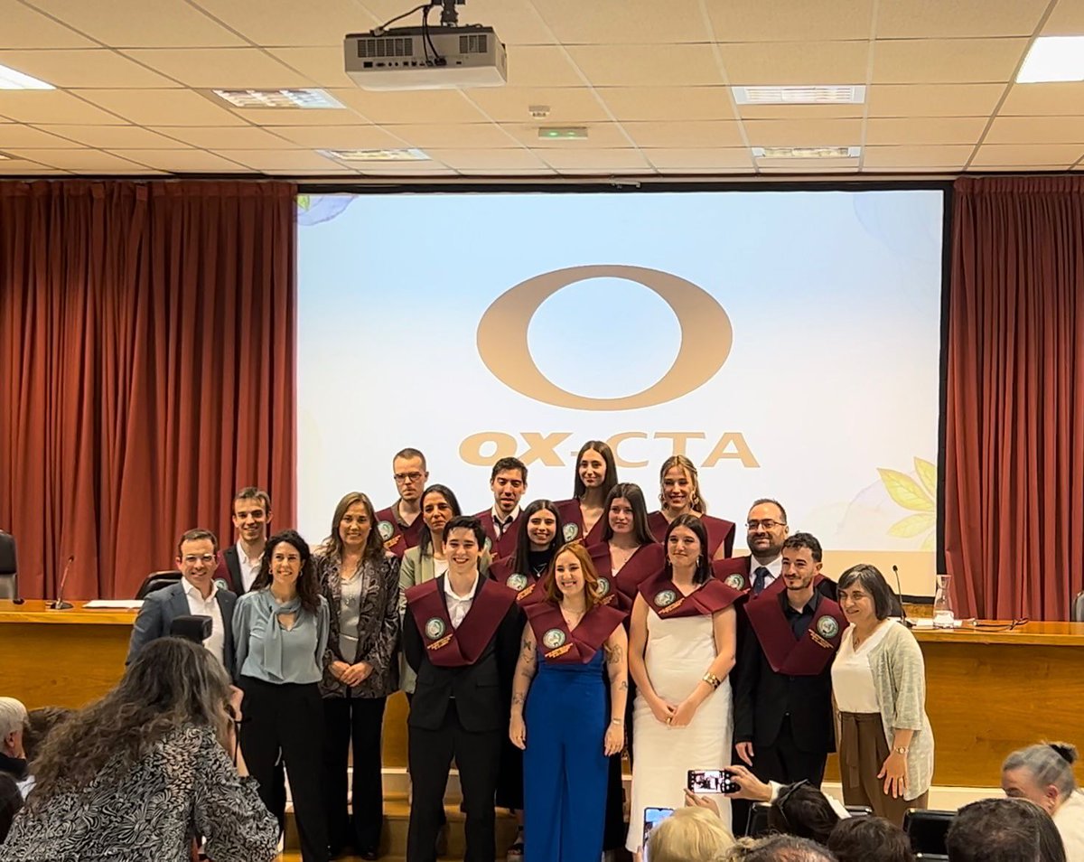 FVeterinariaUZ's tweet photo. Acto de Graduación conjunto de los alumnos de los Másteres Universitarios en Calidad Seguridad y Tecnología de los Alimentos y en Salud Global. Gracias a @ox_cta  y @CerTestBiotec que donaron las becas para los estudiantes, autoridades y a tod@s los que nos acompañasteis https://t.co/7Yha9GcDNz