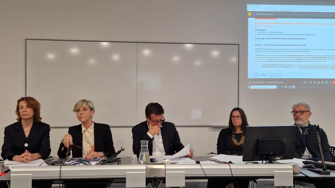 UniBergamo's tweet photo. La Legacy BGBS2023 su territori e le comunità: presentati i primi risultati del progetto di ricerca Interateneo #UniBg-@unibs_official avviato in collaborazione con il @ComunediBergamo e @ComuneBs https://t.co/Dck6sQTd2T https://t.co/CFLewIBbkG