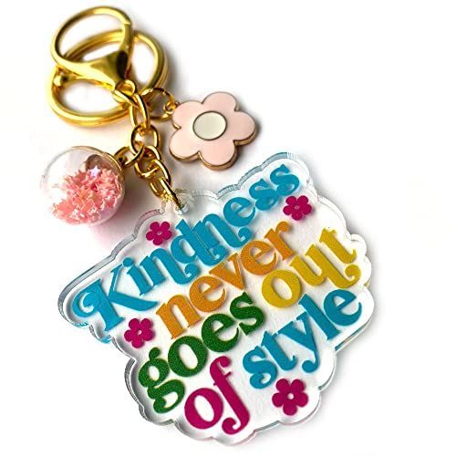 Stay stylish and inspired with the Kindness Never Goes Out Of Style Keychain by Adore By Nat. This motivational flower acrylic charm keyring is a perfect daily reminder to spread positivity. #Inspirational #Motivational #Keychain buff.ly/3Pkz5OU