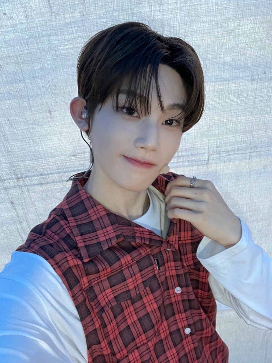 [📸] #더윈드데이 #THEWINDDAY

24.05.21
<2024 고려대학교 석탑 대동제>

❤️Today The Wind❤️

#더윈드 #THEWIND #The_Wind 
#김희수 #타나톤 #최한빈
#박하유찬 #안찬원 #장현준