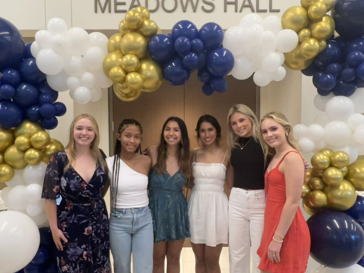 Heights Girls Soccer tweet media