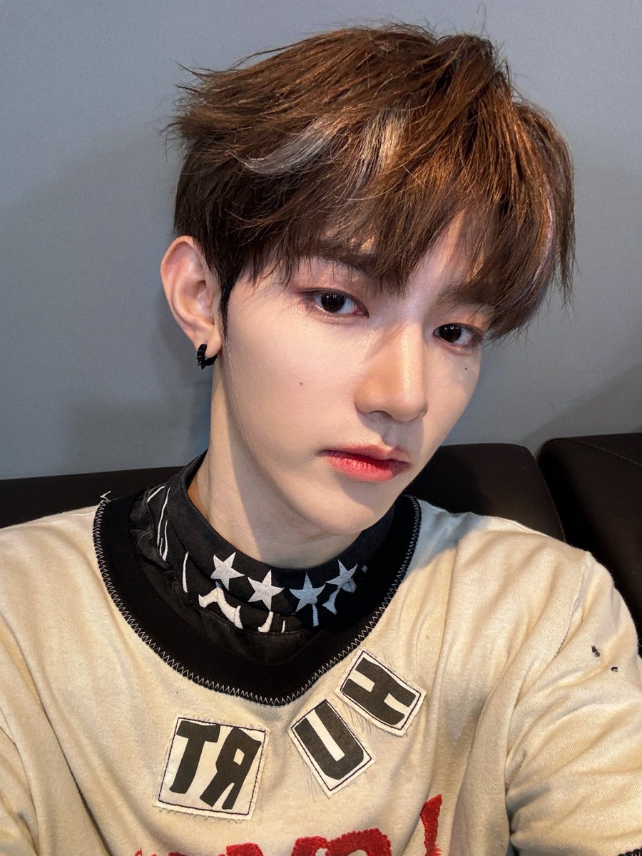 zzhangboy's tweet photo. 이 날 헤메코가 완전 짱냥이야 .. 🐱 https://t.co/z8uuHzRtwd