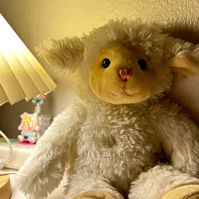 sandsutthada's tweet photo. #NewProfilePic https://t.co/Pozokl6fJW