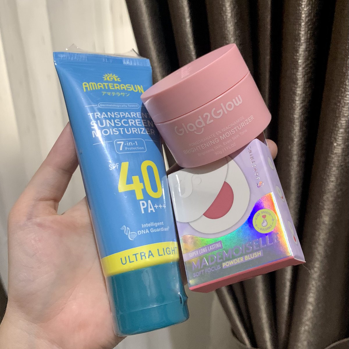 guys aku mau giveaway 3 produk ini untuk 1 orang pemenang! syaratnya cuma follow aku + rt like thread yg aku quote

jangan lupa komen done juga yaa kalo udah, good luck 🤍

#giveaway #zonauang #zonaba #zonajajan #GiveawayAlert