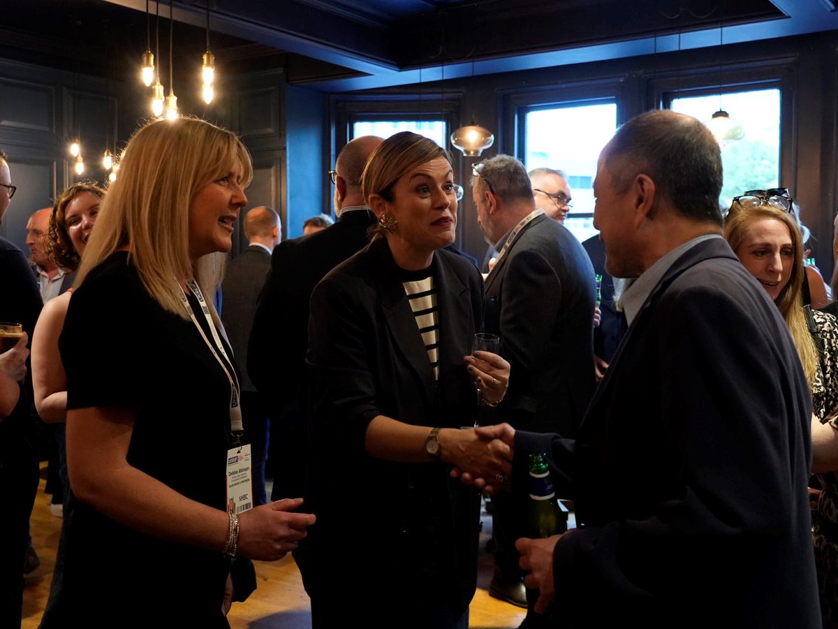 PropertyWeek's tweet photo. Last night we hosted our Editor's Drinks Reception, an official fringe event at this year's UKREiiF in Leeds. This gathering was made possible thanks to the sponsorship of @ASKPartnersLtd.

@emapPublishing

#PropertyWeek #UKREiiF https://t.co/YCa8dc28Fl