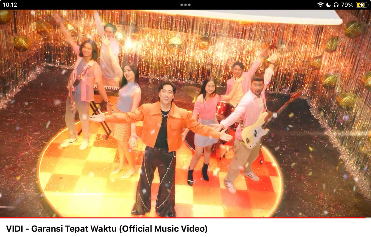 emang terniat banget nih bikin mv-nya, gua takjub banget dengan tampilan kayak gini #ShopeeGTWadaVidi