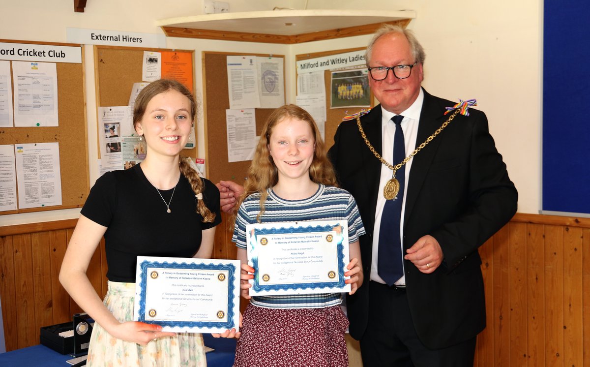 Congratulations to our students that were recipients of the Rotary Club of Godalming Young Citizens 2024 awards and were invited to attend an awards event to highlight their achievements within the community. @GreenshawTrust @RotaryGBI #byincrementsconquer