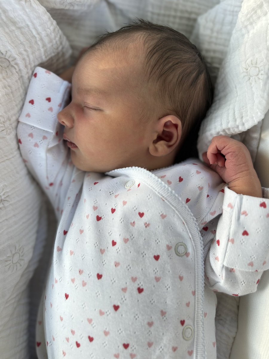 Emma Hubball tweet media