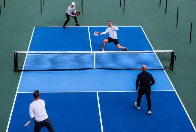 Louisville Can Support Both Tennis and Pickleball : No Need to Convert Courts -playpickleballs.com/louisville-can…