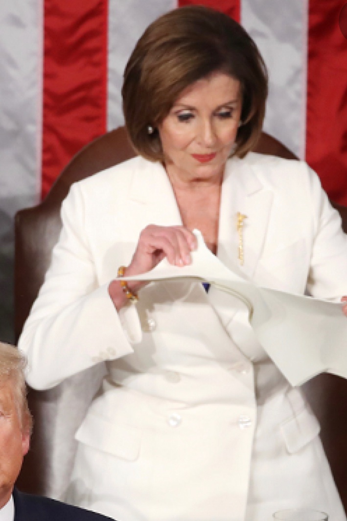 PullTheShade3's tweet image. HandFord a #pinkslip
#whenyouknowsomethingisjustnotright
#Epsteindidntkillhimself 
#WherearethePapers