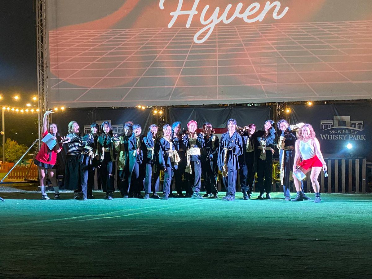 hyven_official's tweet photo. Once again, thank you so much for having us again @CaratLandPH and congratulations for the successful summer night event🔥🫶🏻 See you again this Sunday at SM By The Bay💖
#HYVEN #CLPH
#SEVENTEEN #CARAT https://t.co/hrt6SXBHHn