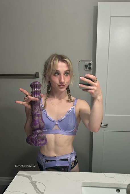 I shoved this in my ass before this pic https://t.co/RHIXFrzHQo