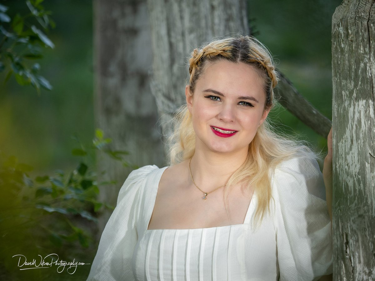 One of my favourite frames from Ana Smith's senior portrait session at Arrowhead Ranch in Dripping Springs, Texas on April 30th, 2023. 

From my photoblog at ift.tt/MrAn3vm

#portraits #seniorportraits #portraiture #DrippingSprings #Texas #TX #snap_people #snap_community