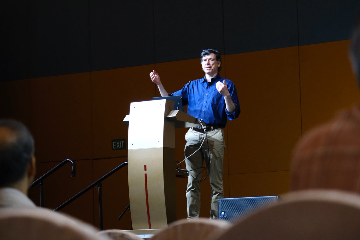 TheWebConf's tweet image. #TheWebConf24: Day 4 of The ACM Web Conference on May 16, 2024 featured two keynotes by Jon Kleinberg of Cornell and Bin Liu of NUS. After a full day&apos;s program including oral and poster sessions, conference participants enjoyed exclusive access to the Universal Studios Singapore.