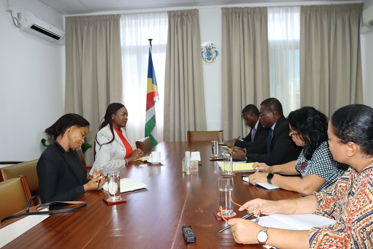 Sey Ministry Agriculture ClimateChange&Environment (@seychellesmacce) on Twitter photo Minister Flavien Joubert welcomed Botswana's HC <a href="/ChandaNteta/">Chanda Nteta</a> to discuss boosting Seychelles' agriculture. They focused on improving meat quality, tackling shipping challenges, and seeking Botswana's expertise in livestock development and disease management. Minister Flavien Joubert welcomed Botswana's HC <a href="/ChandaNteta/">Chanda Nteta</a> to discuss boosting Seychelles' agriculture. They focused on improving meat quality, tackling shipping challenges, and seeking Botswana's expertise in livestock development and disease management.
