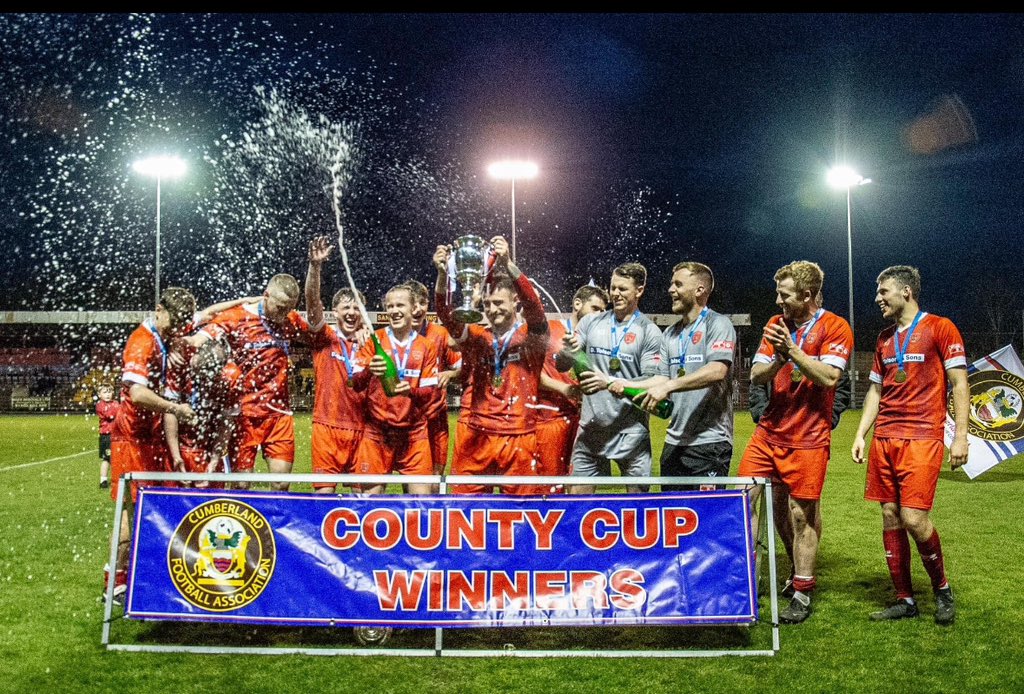 📸 How good we have it at the Reds. Another fantastic shot by Gary McKeating, @4020pix. This one from the Cumberland Cup Final ⚪🔴 #RedsReplay