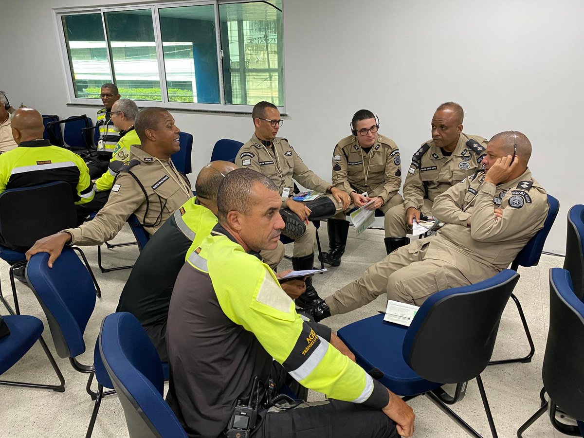 @grspartnership Road Policing team delivered a Leadership training in Salvador, Brazil. 35 very dedicated Sr. Officers from Transalvador and the Military Police took part in the training. They were presented with all the key leadership principles for efficient Road policing.