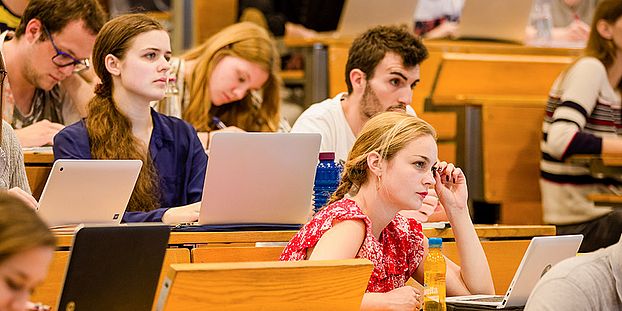 Das komplette Lehrangebot des Departements Geschichte für das Herbstsemester 2024 ist nun online:
dg.philhist.unibas.ch/de/aktuelles/n…