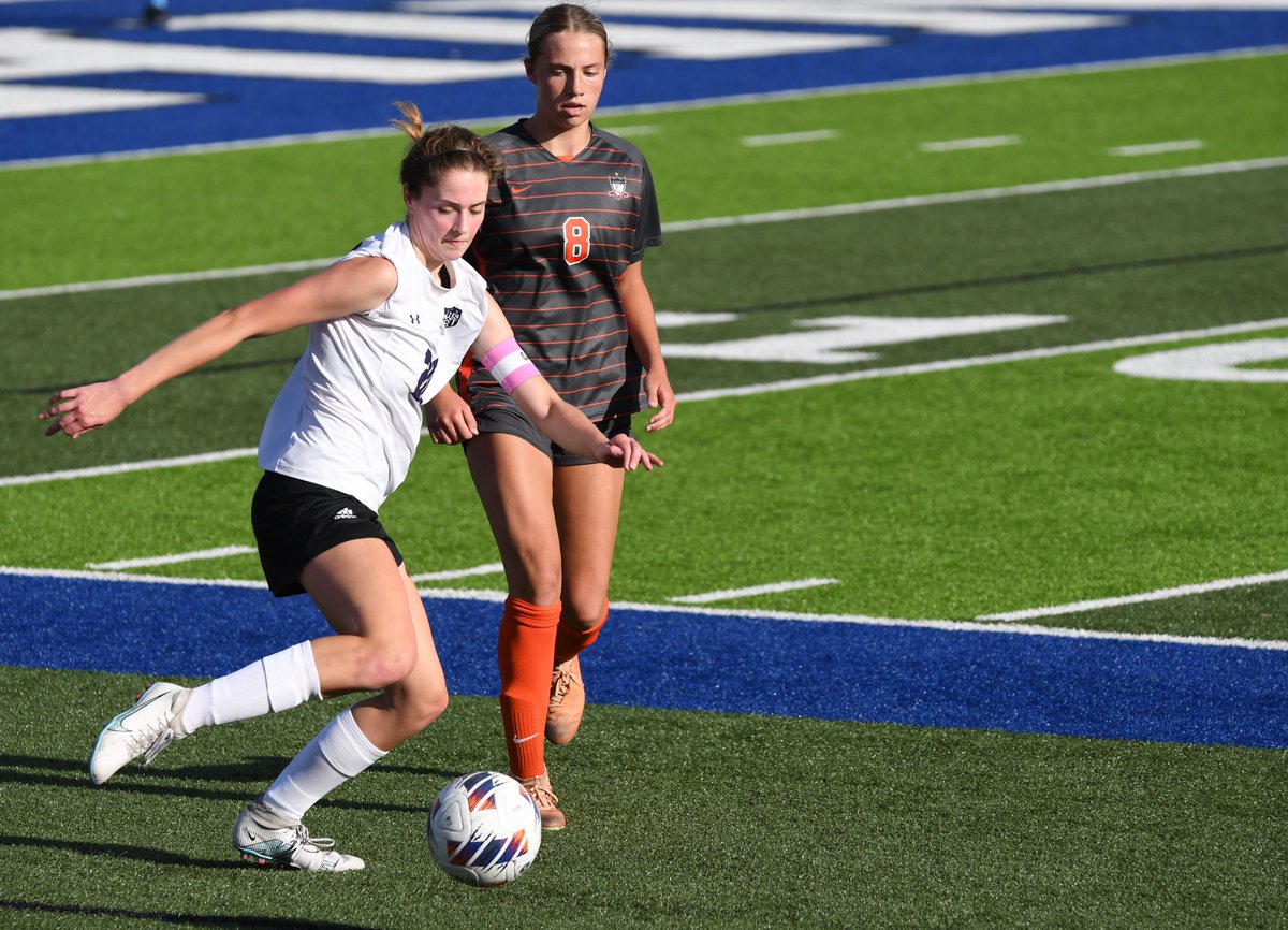 Congratulations to the following Pacific Girls soccer players for being selected to the Class 3 District 5 All District Soccer Team:
Kaitlin Payne, Brooke Bearden, Taylor Snider, Lexi Clark, Kennedy Fox (HM), Rhyan Murphy (HM) 😤🔥