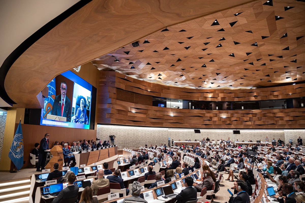 🌍 Countdown to #WHA77! Only 6️⃣ days left. Will the #Pandemic Treaty truly deliver equity & justice? 🎯 Commit strongly to addressing COVID-19 inequities 🎯 Support tracking of diseases to prioritise communities 🎯 Ensure equitable sharing of benefits who.int/about/accounta…