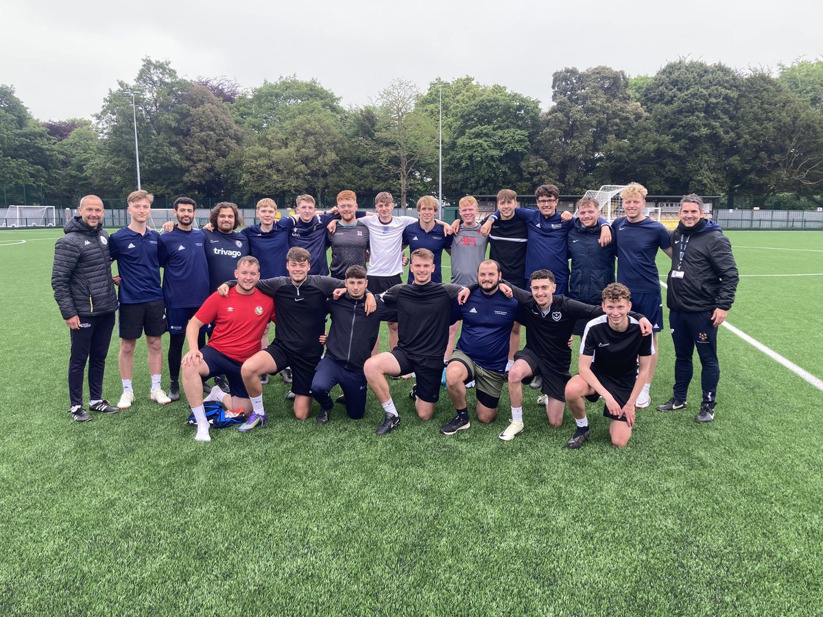chiuni_football's tweet photo. Over and out 😢 Today was our final practical session with our amazing Level 6 FCP students! The past three years have been amazing. We’re looking forward to watching you all develop along your coaching journey ��⚽️ Danny &amp; Dabba will miss you all ❤️ https://t.co/2KKk8ztZKK