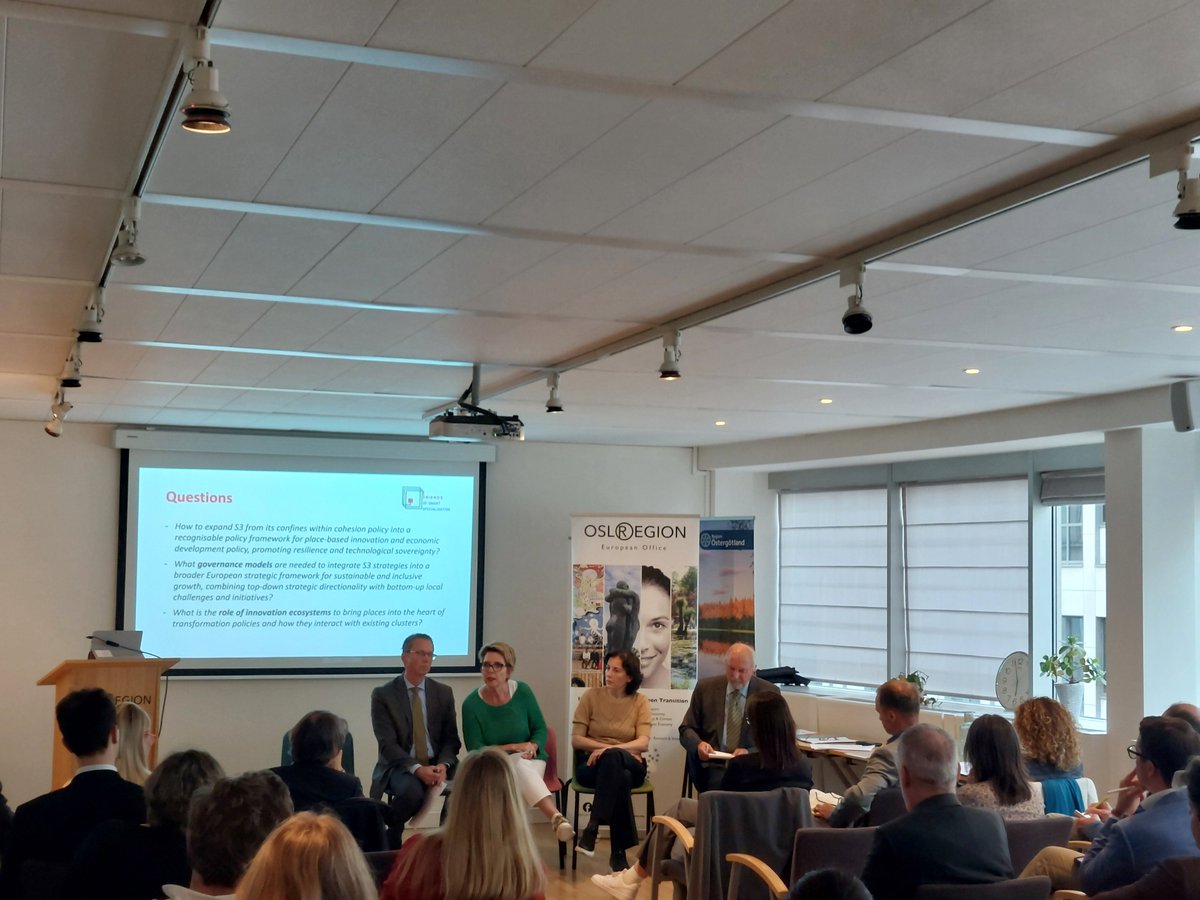🥳Last Wednesday, May 15, Friends of #SmartSpecialisation 5-year celebration event took place! Insightful ideas from speakers and panellists on past, present and future of Smart Specialisation and place based #innovation.🤩Thank you to the speakers and to everyone who joined us!