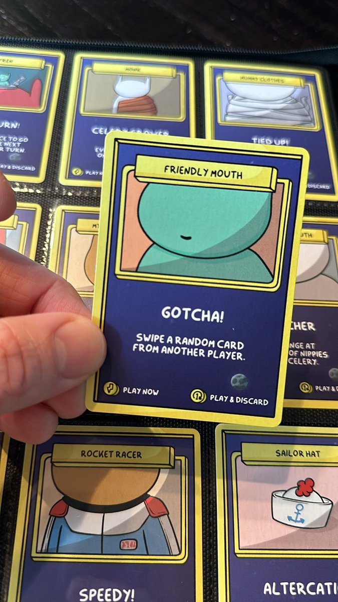 Gm from Friendly Mouth!

Frens are sweet and charming, but they can also be sly. This card lets you swipe a random card from another player’s hand. 

Happy Tuesday!

#AFrenADay <a href="/alienfrens/">alien frens</a>